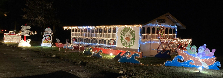 Rudolph’s Riverboat – Christmas in the Park